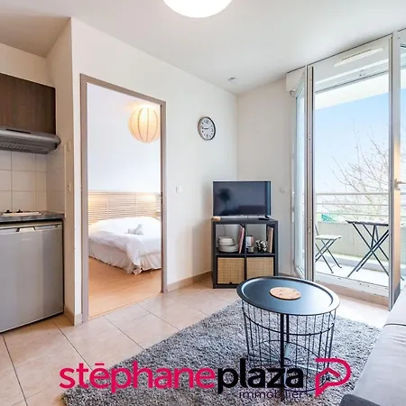 Apartament Plaza Nations 01